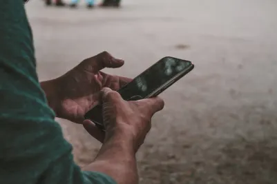 エイチアールウェイジャー カジノ モバイルアプリ